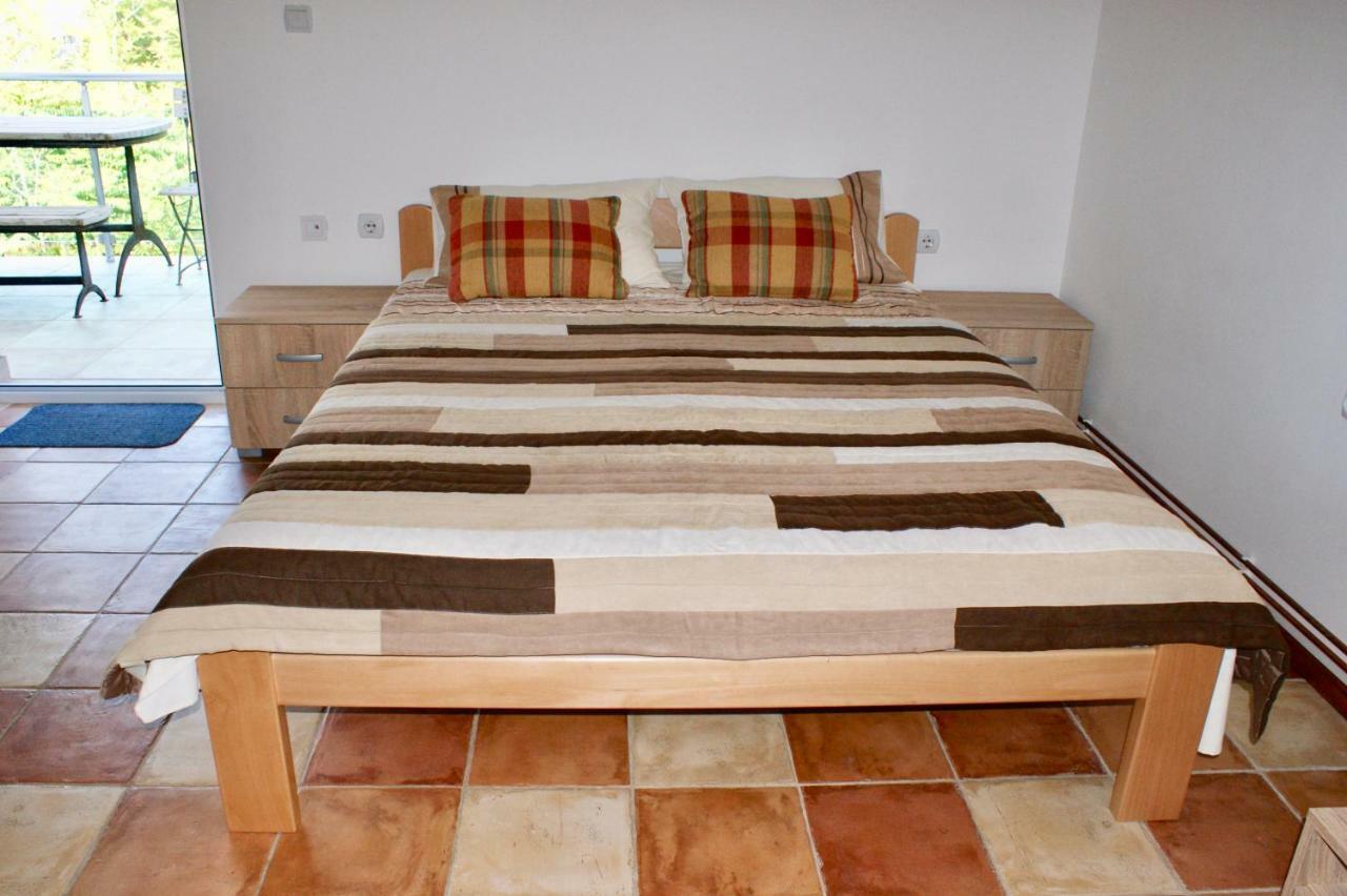 Studio Apartments Morinj 외부 사진