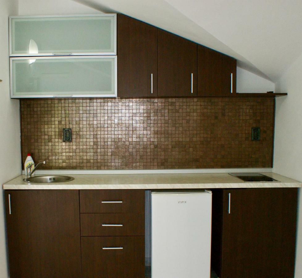 Studio Apartments Morinj 외부 사진